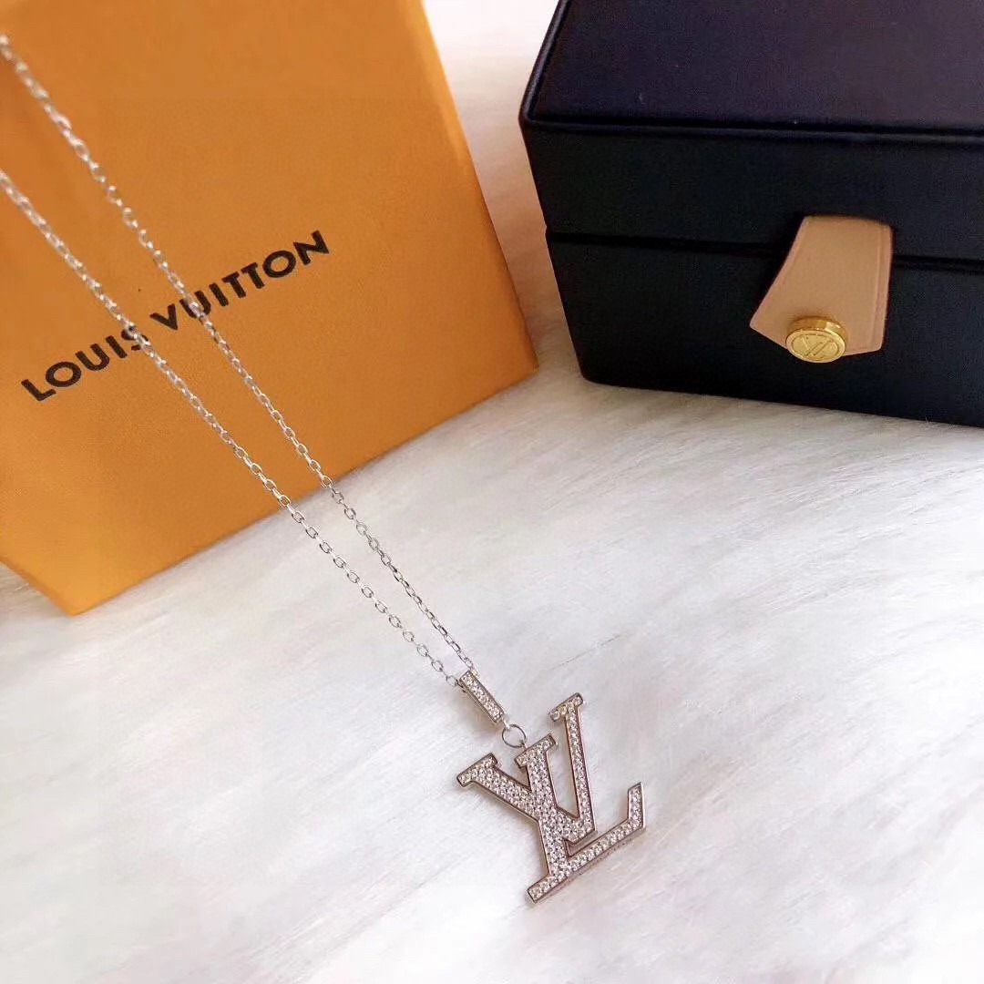 Louis Vuitton Necklaces